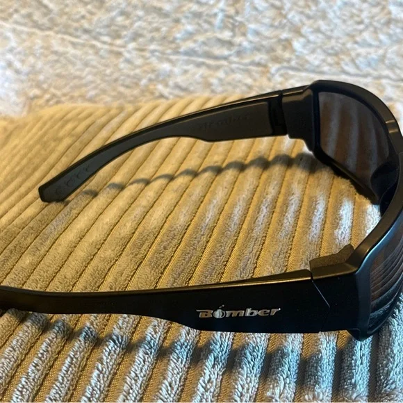 Bomber Boogie Bomb Black Rectangle Bg103 Sunglasses 138-0-150 - Picture 6 of 11